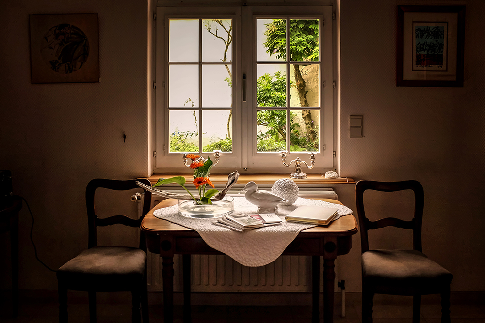 B&B breakfast room Bruges Belgium