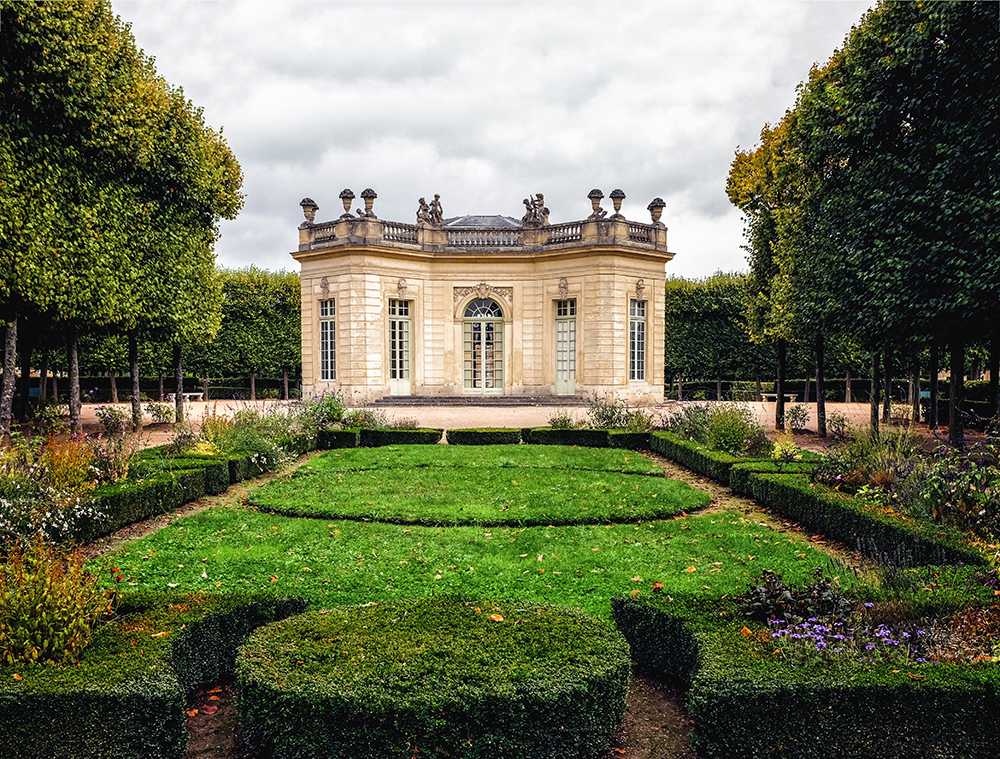 Paris Versailles peach house Paris France