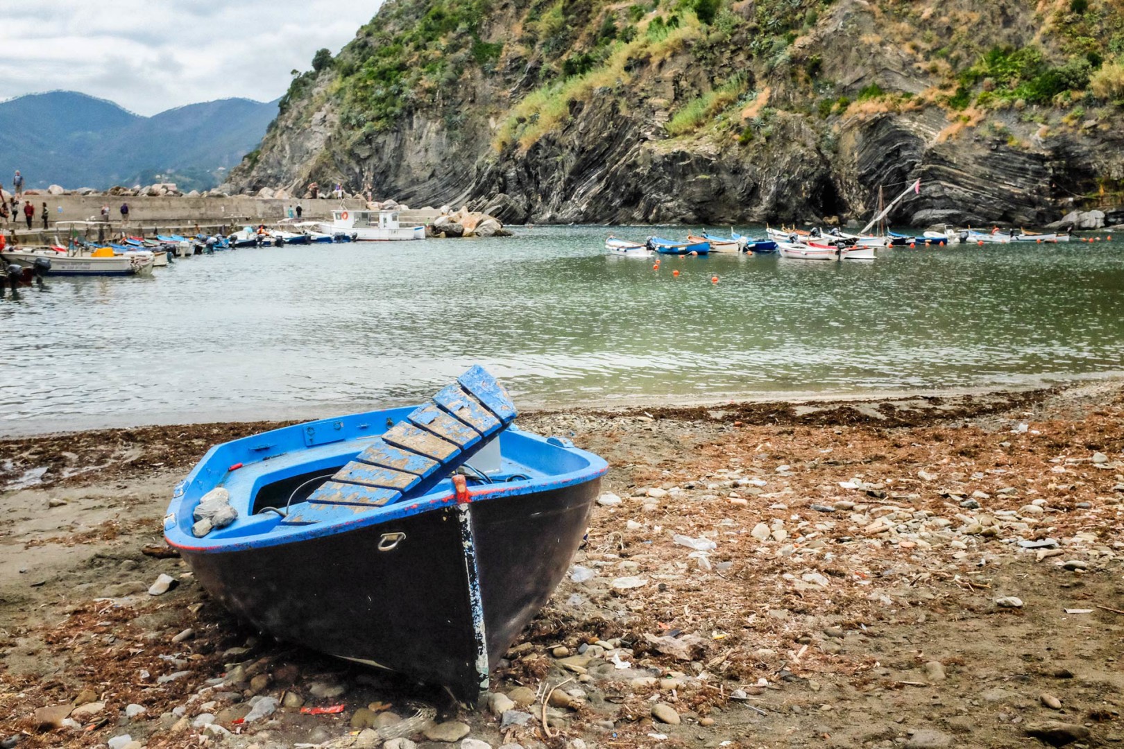 Vernazza boat Cinque Terre Italy