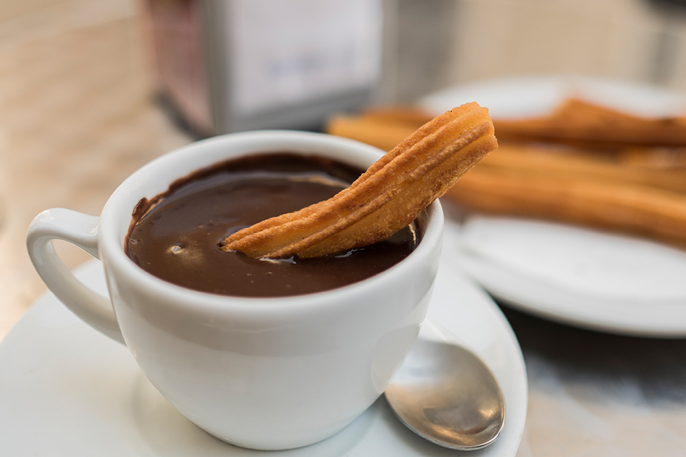 Chocolate con churros Zaragoza Spain