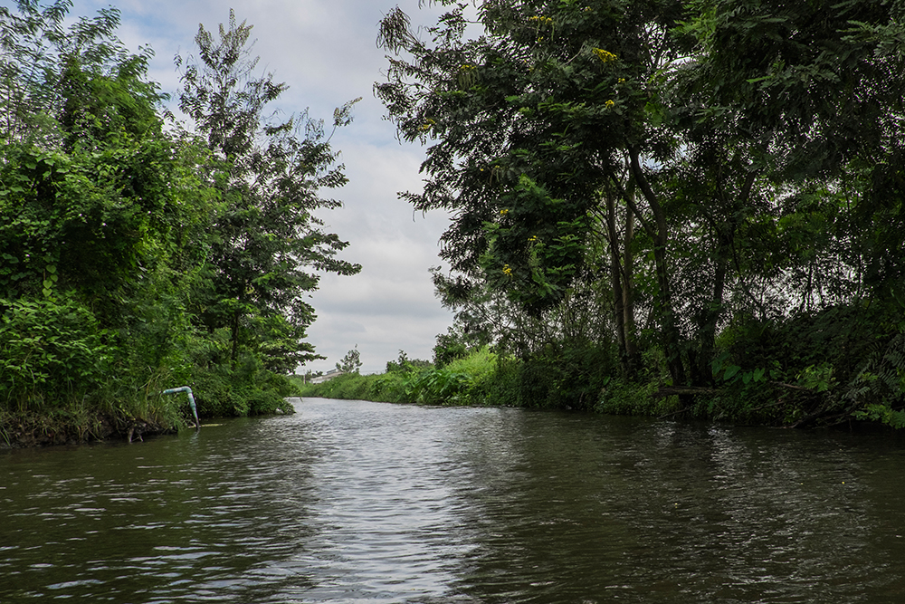 Damnoen Saduak Floating Market khlong Bangkok Thailand