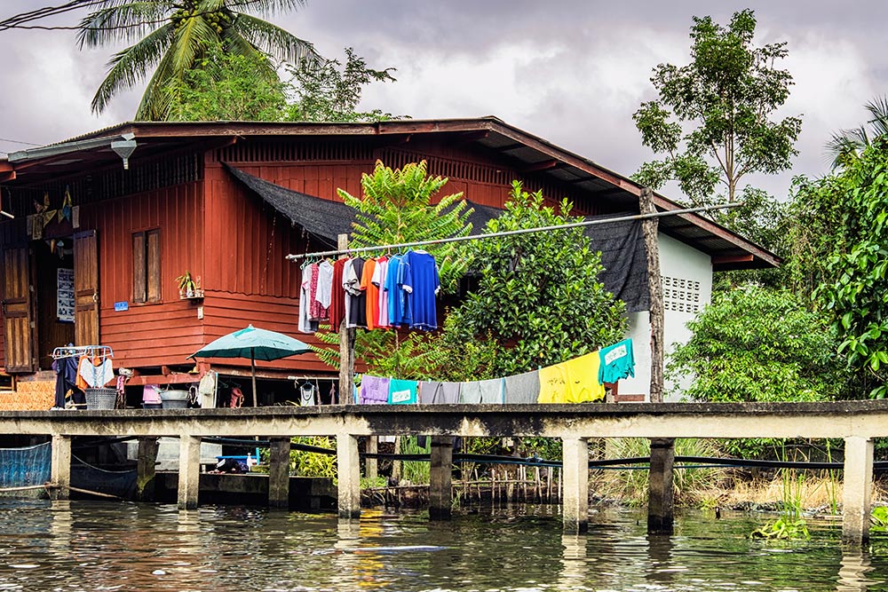 Damnoen Saduak floating market canal house Bangkok Thailand