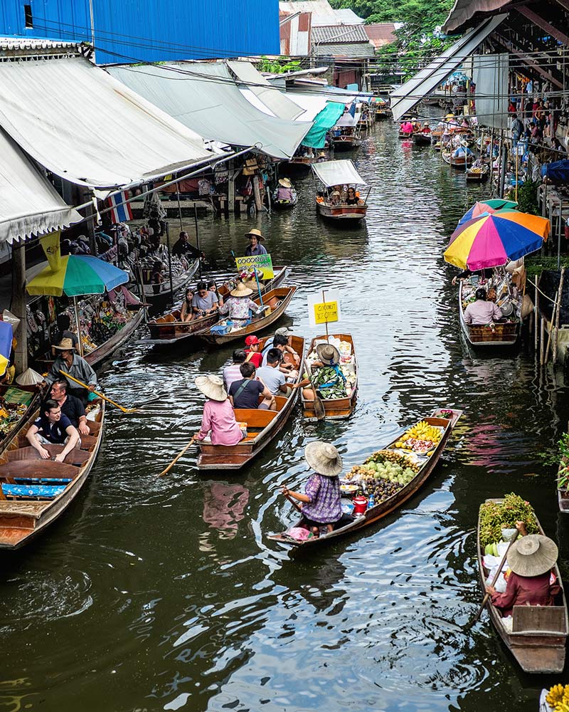 Damnoen Saduak floating market canal Bangkok Thailand